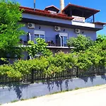 Noufara דירה