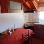 Noufara דירה *