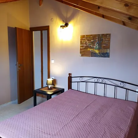 Noufara Apartman Néa Meságkala