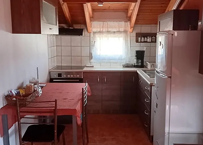 Noufara * Néa Meságkala